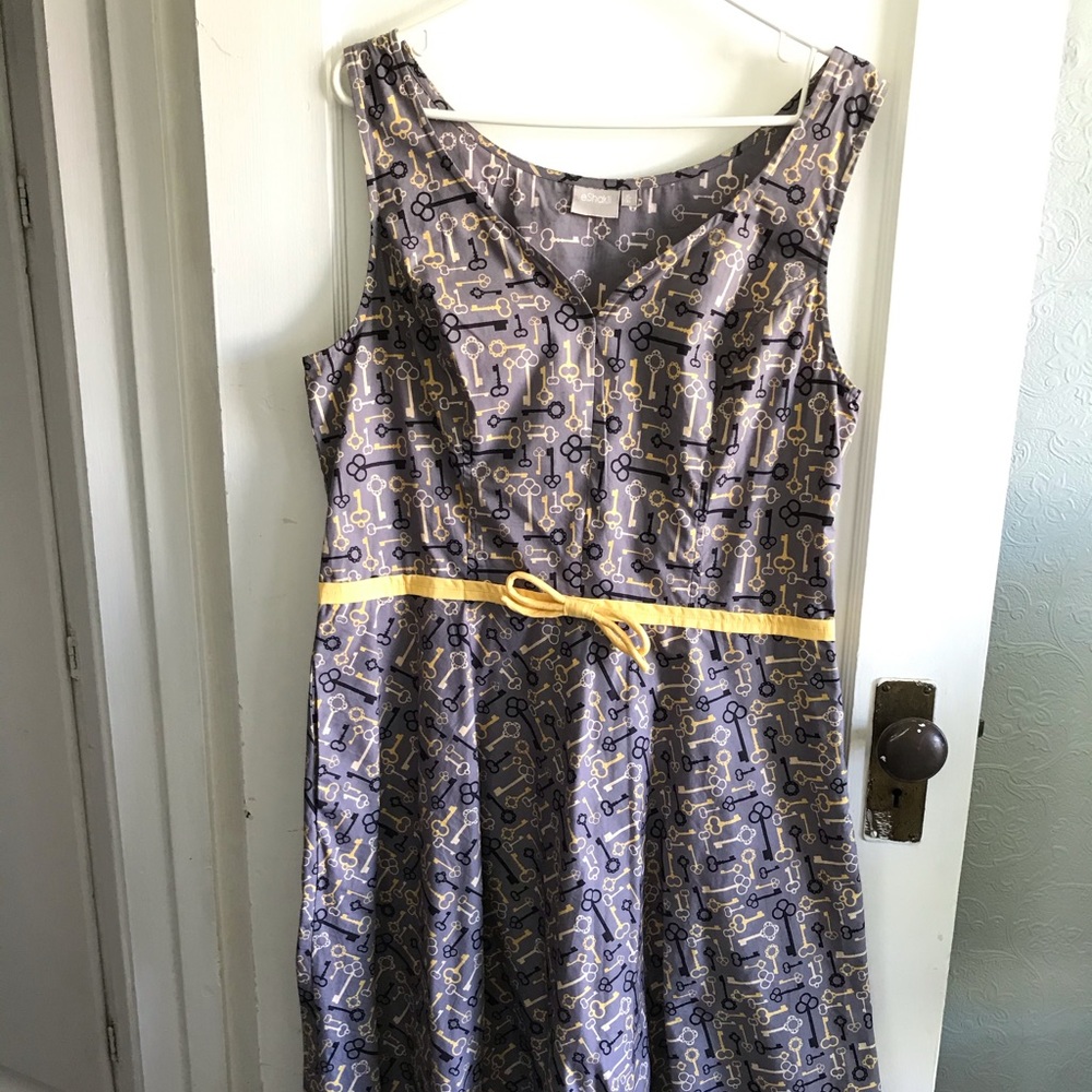 Key Print Retro Dress